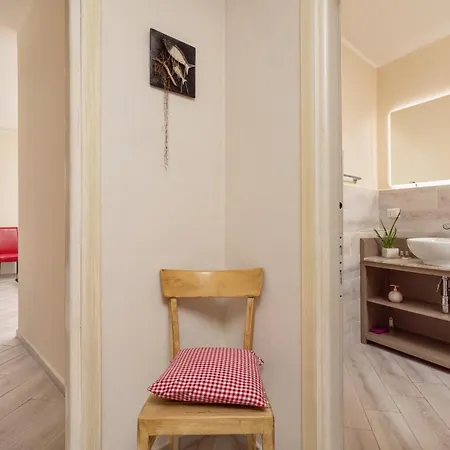 Apartment Center